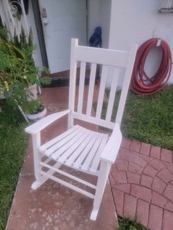 Solid Hardwood Rocking Chair