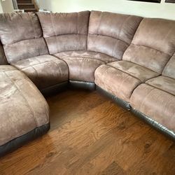 Brown sectional sofa with 2 recliners