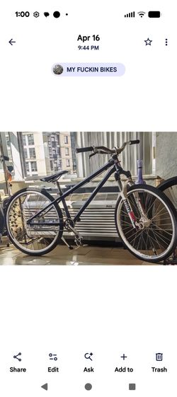 DIRT JUMPER