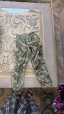 Camo Cargo Pants size Adult small