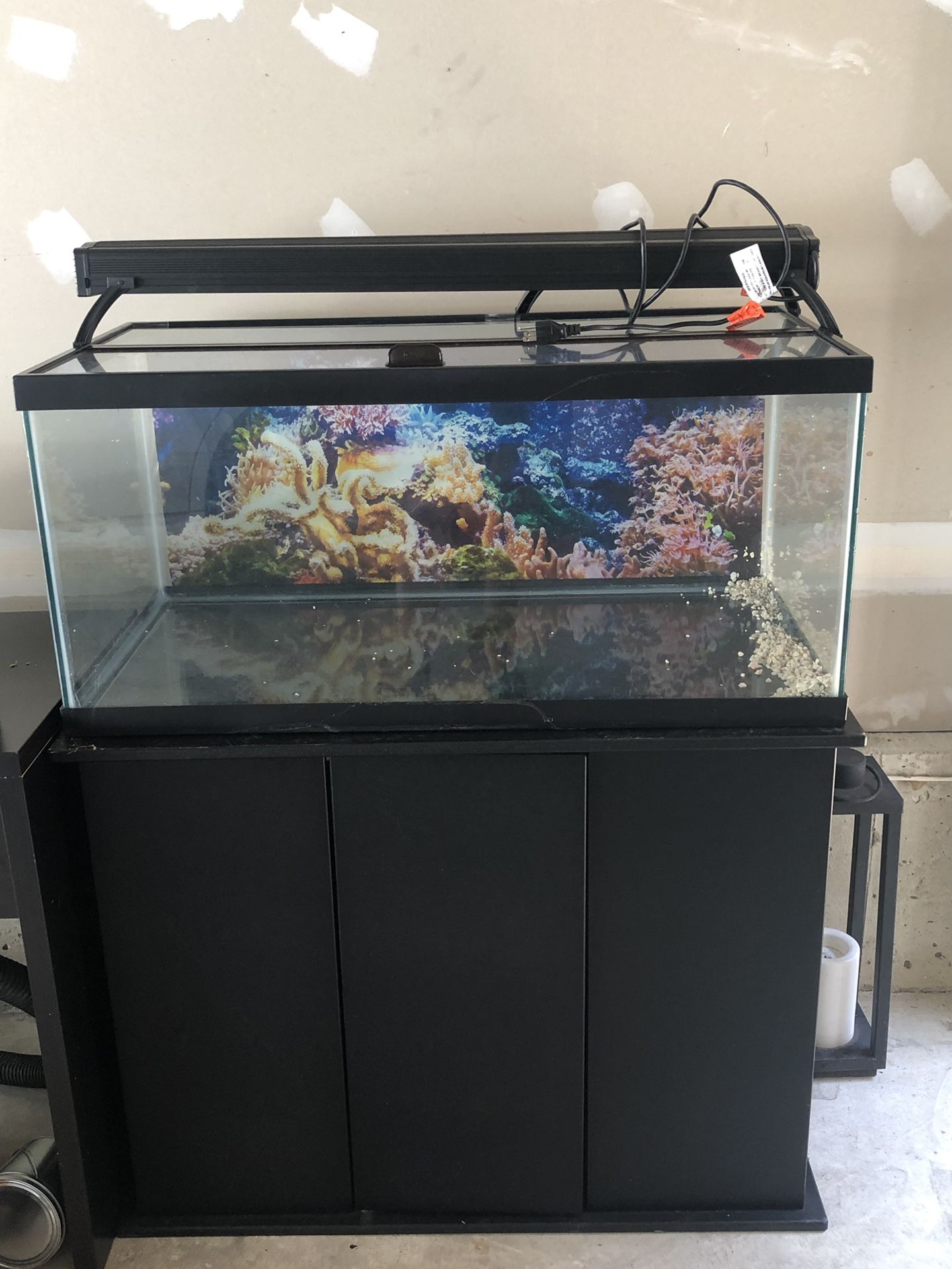 50 gallon fish tank and stand
