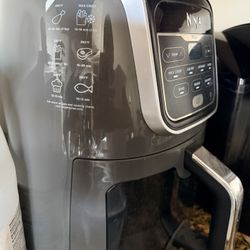 Ninja Air Fryer MAX AF300