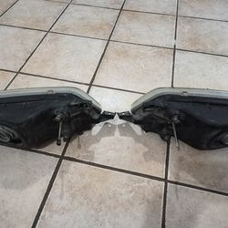 2004 Chevy Silvarado 1500 Headlamps