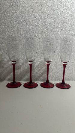 Set of 4 Red Stem Champagne Flutes Check out my other listings for more great items