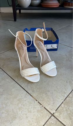 Women’s White High Heels Shoes, Size 8