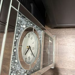 Glass Clock Hanging Decor (Heavy)