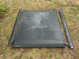 Jeep Gladiator Roll Up Bed Cover