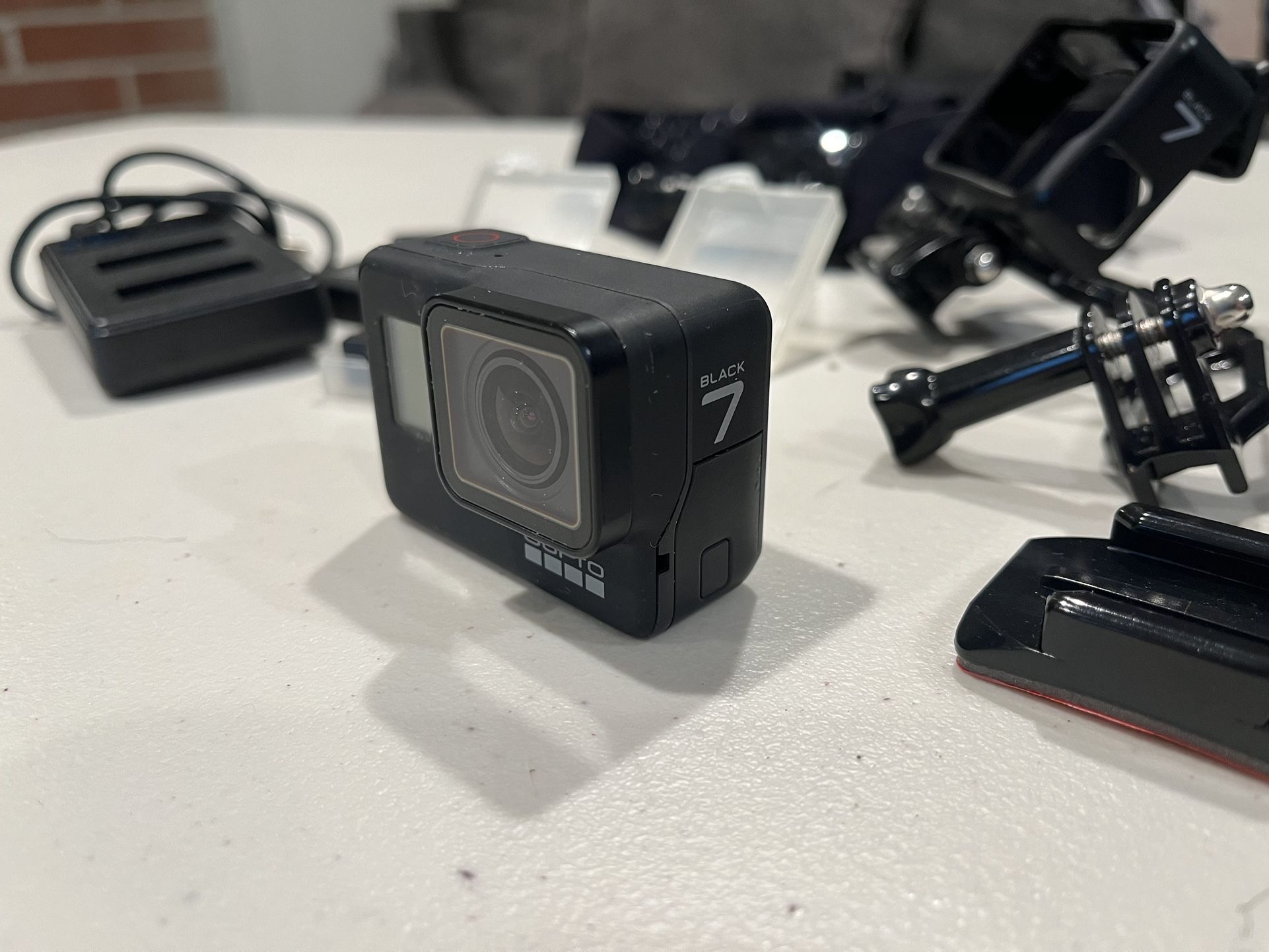 GoPro Hero 7 Black With Accessories