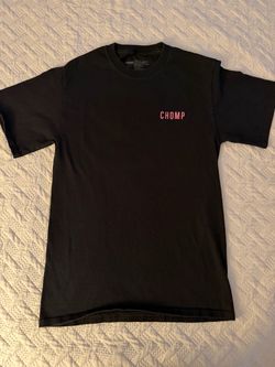 Juniors Chomp Black Graphic T-Shirt Size Small