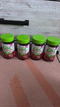 Kids super vitamins
