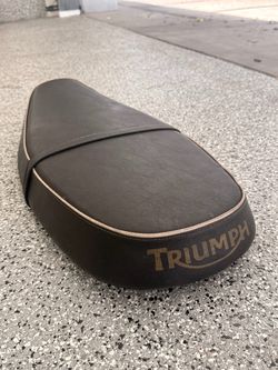 2011 Triumph motorcycle seat
