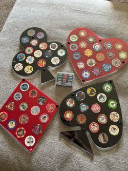Poker chip display cases