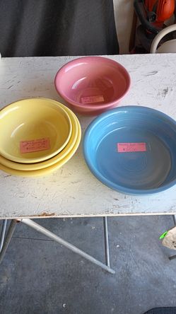 (5) SEPERATE FIESTA SERVING BOWLS