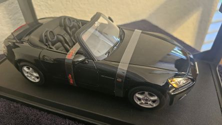 Honda S2000 Berlina Black Maisto Diecast 1:18 Model Car - Still