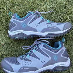 Columbia Women’s Hiking shoes