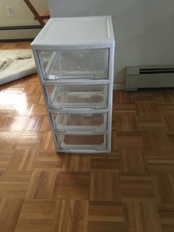 Plastic drawer