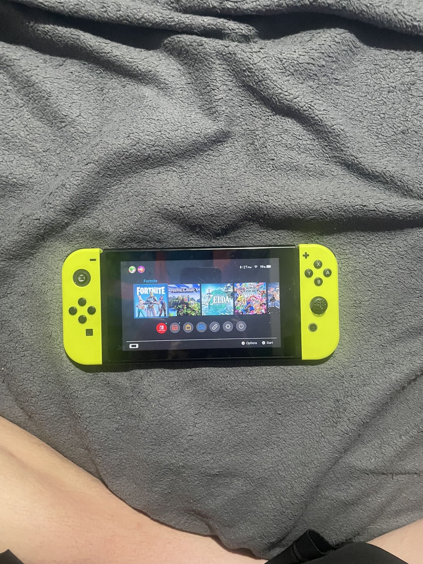 Nintendo Switch (1st Gen)