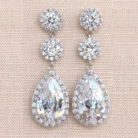 NEW 925 STERLING SILVER DIAMOND STUD EARRINGS, NICE EARRINGS, CUTE EARRINGS