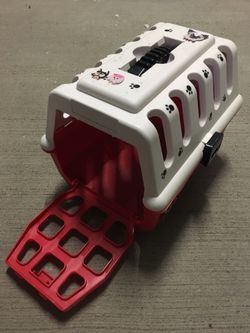 SMALL PET CARRIER $15. Tempe