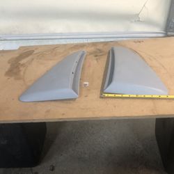 99-04 Mustang Side Scoops 