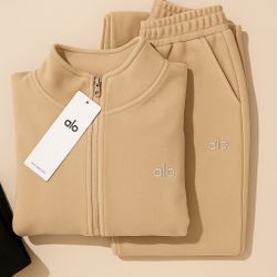 Beige Alo Set
