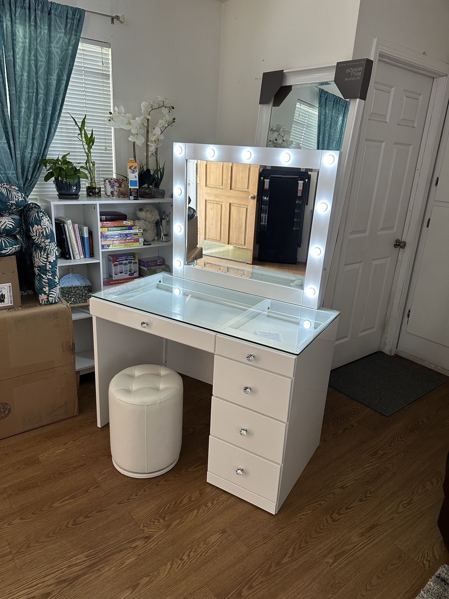 Mya White Wood Glass Top 5-Drawer Bedroom Makeup Vanity Desk Set With Lighted Mirror & Swivel Round Button Tufted Stool