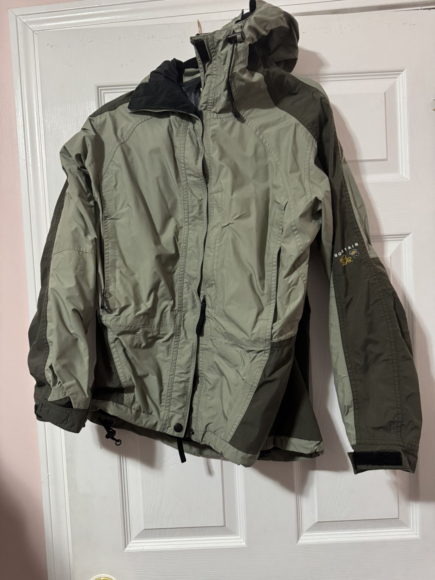 Women’s Medium OR Men’s Small Mountain Hardware Parka Shell Jacket