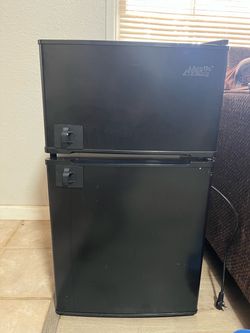 Arctic King Mini Fridge with Freezer