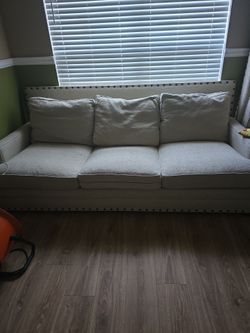2 Sofas