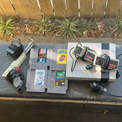 Nintendo NES Bundle + Free TV (Read Description)