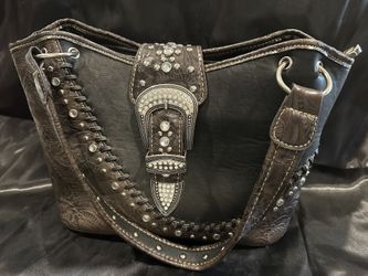 P&G Women’s Western Purse