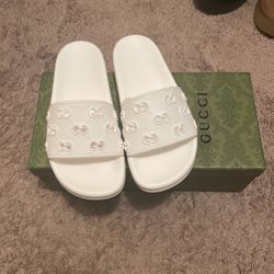 Women’s Gucci Slides