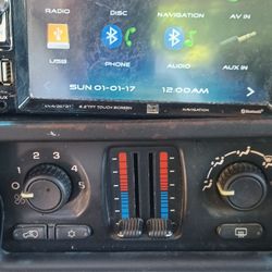 Car stereo 
