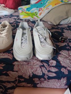 Reebok Nike Puma