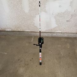 Shakespeare Catfish Ugly Stick And Daiwa  DF100A