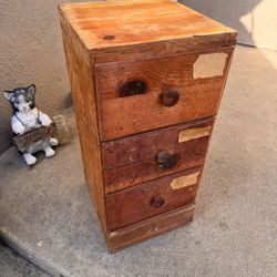 3 Drawers Wooden Cabinet 