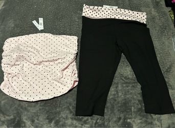 Victoria Secret/Pink polka dot set with xl top and large capri pants