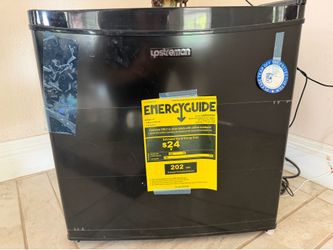 Upstreman Mini Fridge / Compact Refrigerator - 1.7 Cu Ft