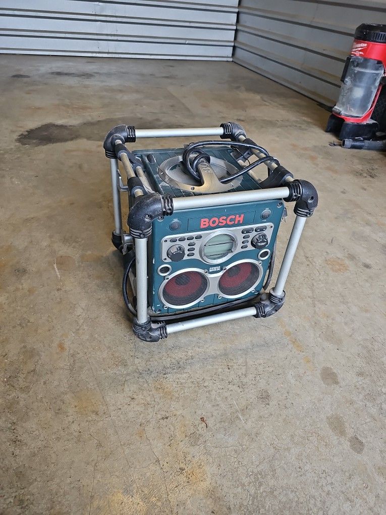 Bosh Radio CD Player Power Box $60