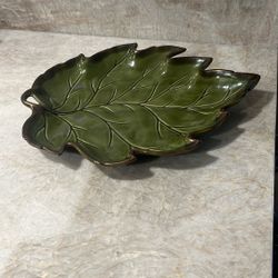 Leaf Stoneware Platter