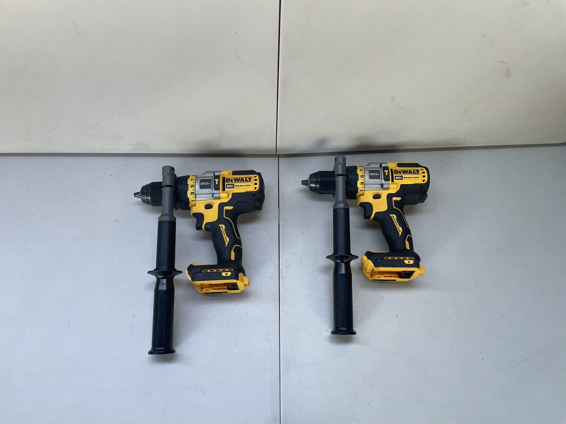 Dewalt 20v Hammer Drill/Drill Driver 1/2” DCD999 Brushless 3 Speed (Tool Only)