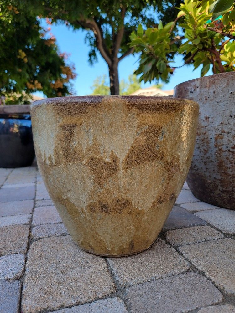 Glazed Textured Brown Planter Pot