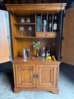BARmoire