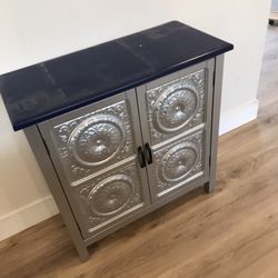 Entryway table