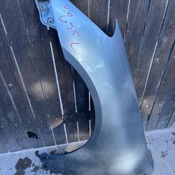 2006 Infiniti G35 LH Fender 