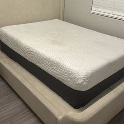 Full Size Foam Mattress And Box 