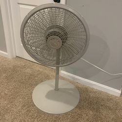 Lasko Standing Fan — Works Great — Pedestal Fan — Clean and Ready to Use 