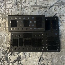 Holeyboard Pedal Board With Side Mount. 