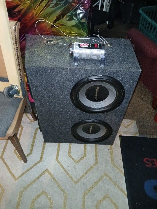 Pioneer Speakers
