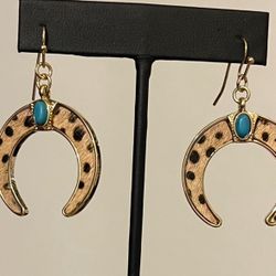 Aretes Vaquero.